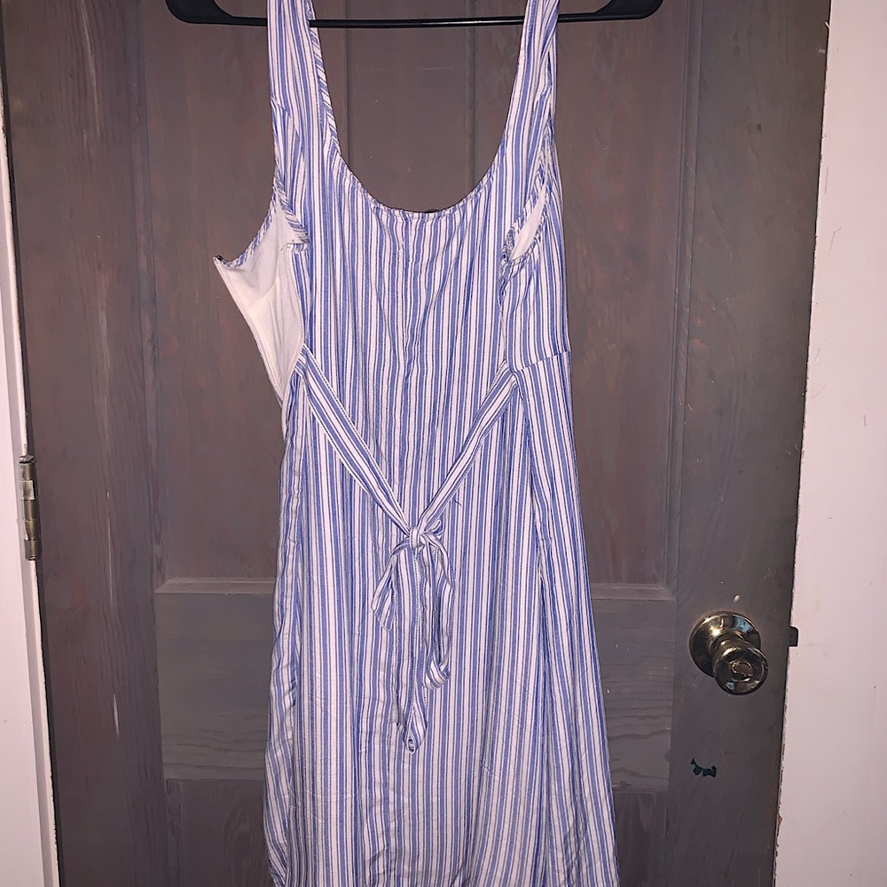 White and blue striped tie back AE dress